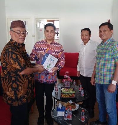Desain tanpa judul (4) Desain tanpa judul (4)